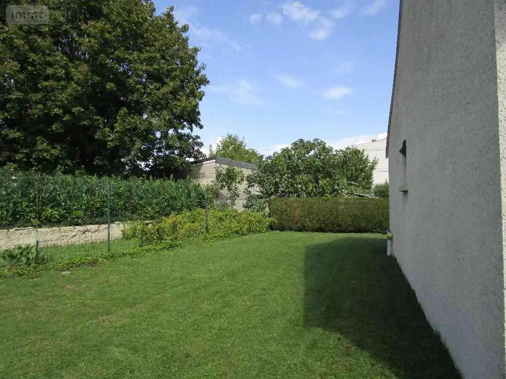 Location maison Châlons-en-Champagne 51000 Marne 51 95 m2 6 pièces 927 euros 51084-L557 002