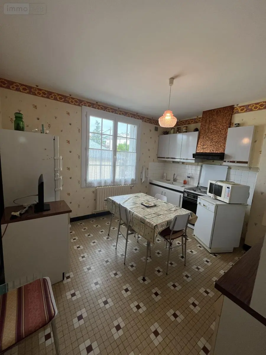 Maison a vendre Évron 53600 Mayenne 53 100 m2 163175 euros 53078-1931 005