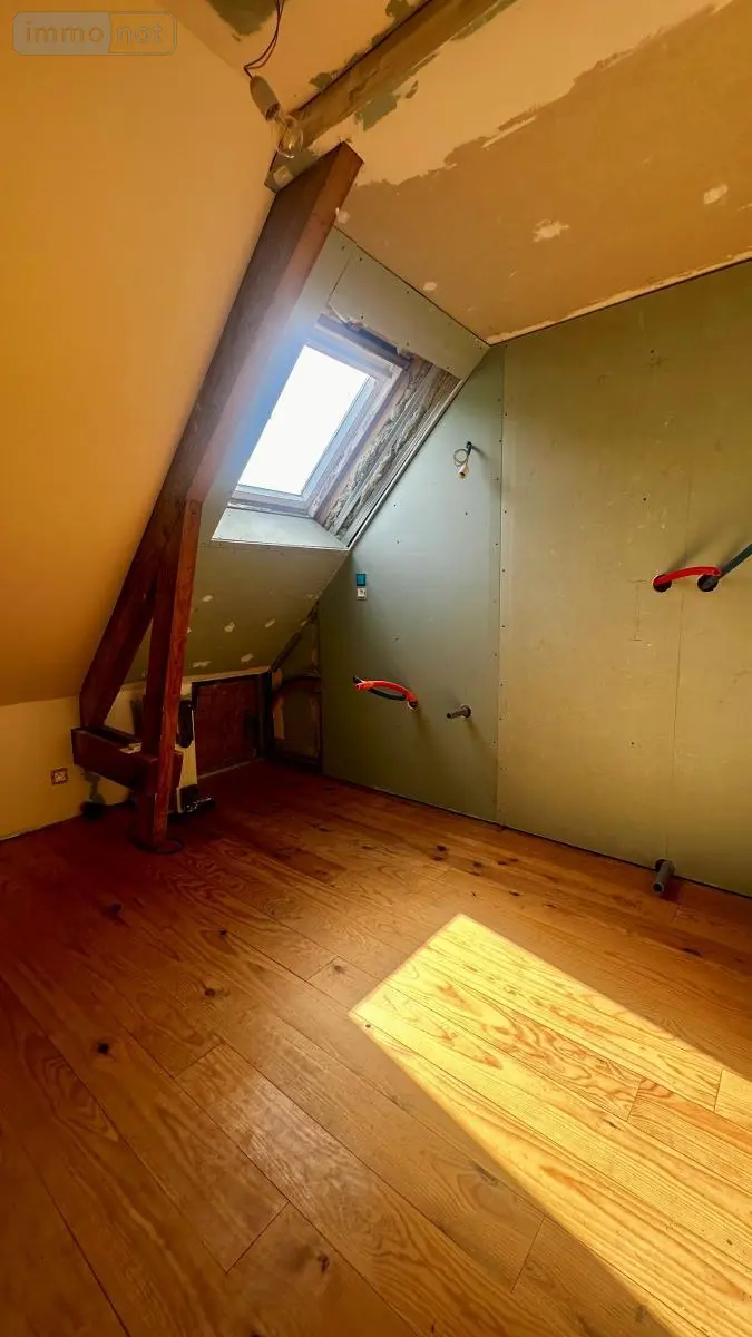 Maison a vendre Lanvénégen 56320 Morbihan 56 142 m2 192950 euros 56081-2637 016