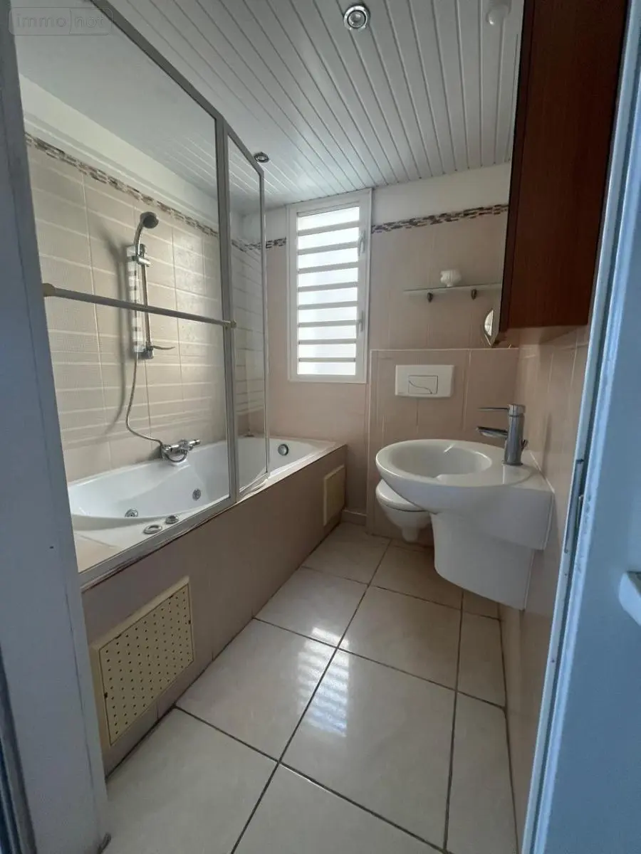Appartement a vendre Schœlcher 97233 Martinique 972 69 m2 222000 euros 97204-402 008