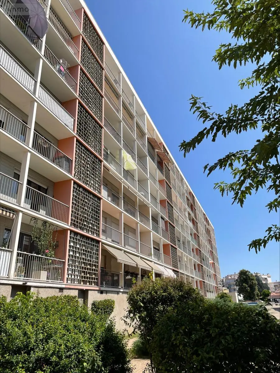 Appartement a vendre Bourg-en-Bresse 01000 Ain 01 95 m2 4 pièces 165000 euros 01083-1993 002