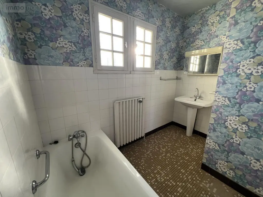 Maison a vendre Meslay-du-Maine 53170 Mayenne 53 76 m2 94275 euros 53018-1846 010