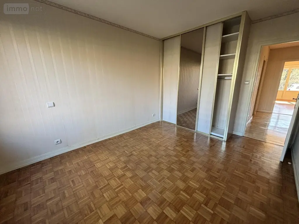 Appartement a vendre Chambéry 73000 Savoie 73 68 m2 3 pièces 157000 euros 73006-296 008