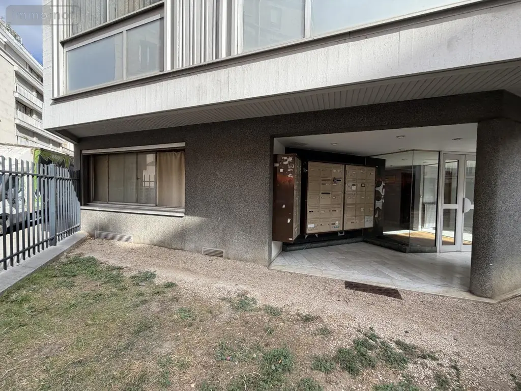 Appartement a vendre Paris 15e Arrondissement 75015 Paris 75 19 m2 1 pièce 165000 euros 75022-956 003