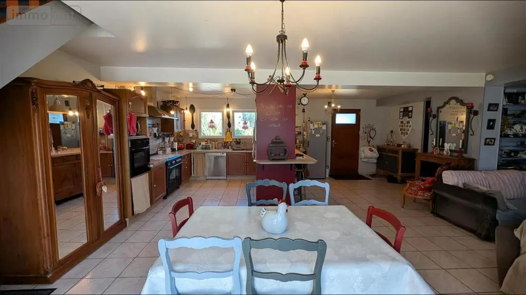 Maison a vendre Janzé 35150 Ille-et-Vilaine 35 136 m2 7 pièces 334400 euros 35024-1227 003