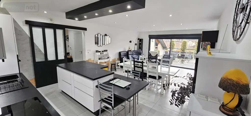Appartement a vendre Gérardmer 88400 Vosges 88 112 m2 699000 euros 88061-827 006