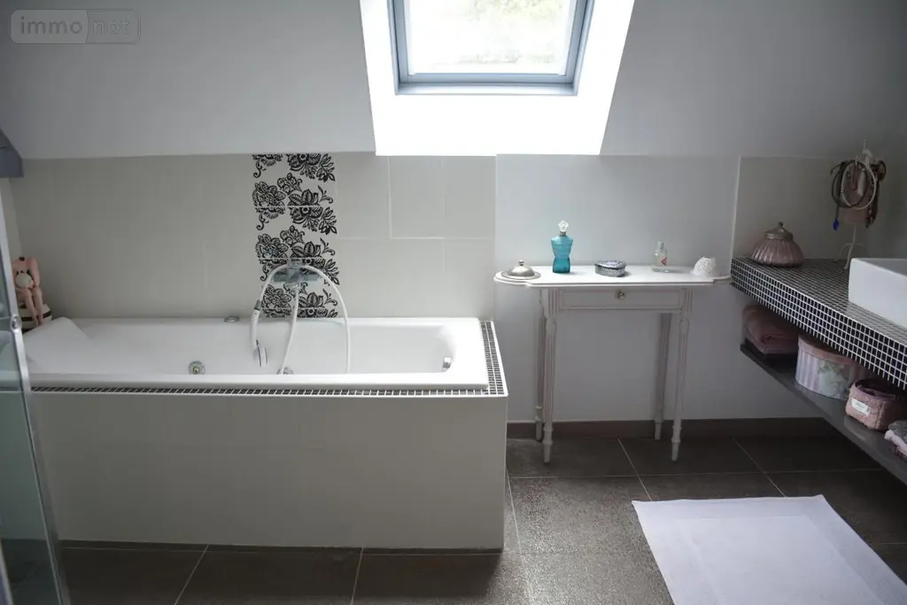 Maison a vendre Val-du-Maine 53340 Mayenne 53 179 m2 8 pièces 296400 euros 53039-362 012