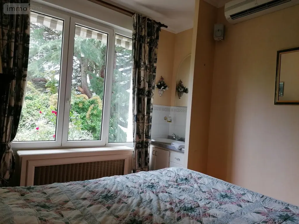 Maison a vendre Descartes 37160 Indre-et-Loire 37 414 m2 21 pièces 367500 euros 37082-299 011