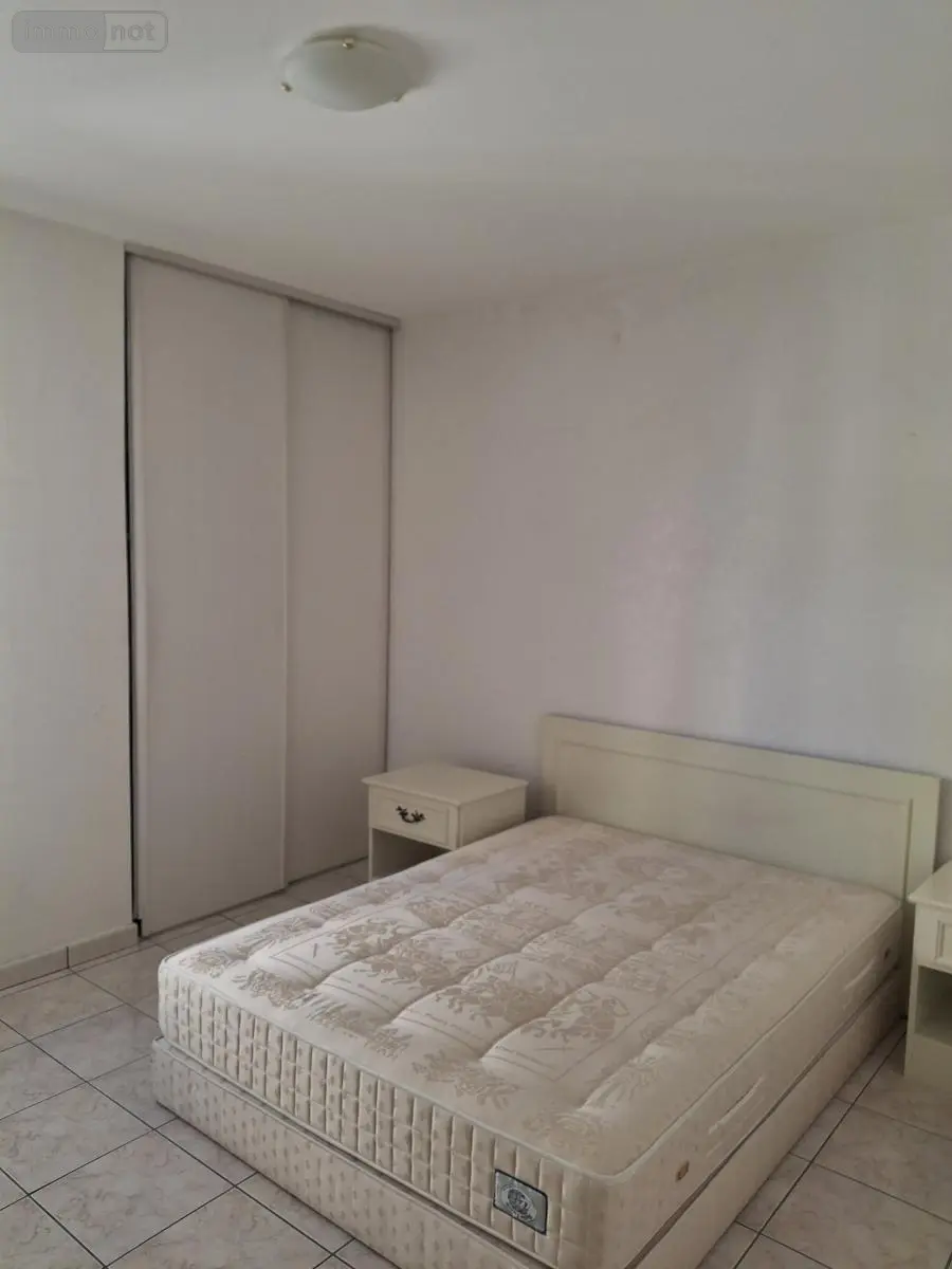 Location appartement Vichy 03200 Allier 03 78 m2 3 pièces 980 euros 03019-L124 011