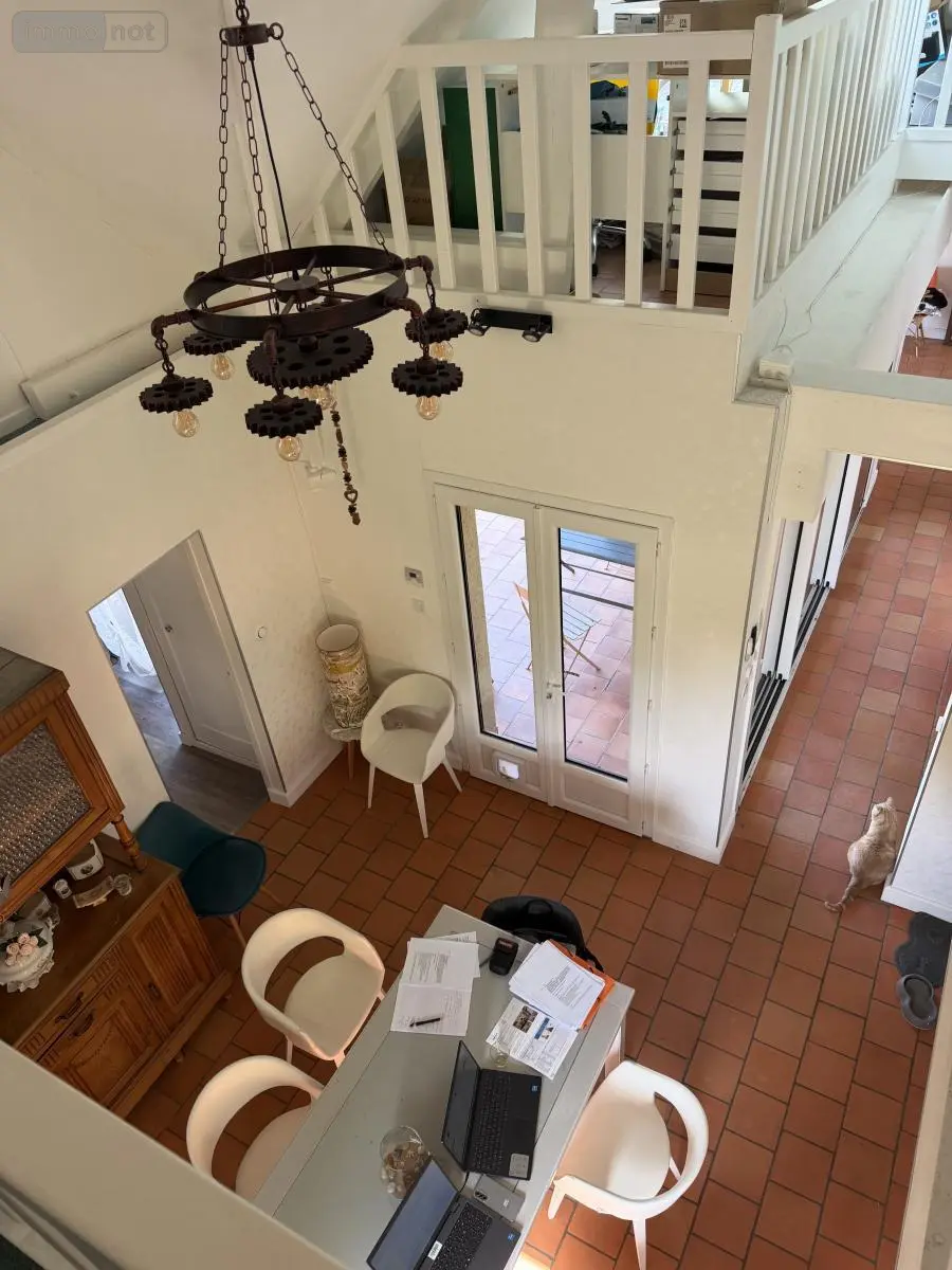 Maison a vendre Neuillé 49680 Maine-et-Loire 49 156 m2 244500 euros 49076-354 012