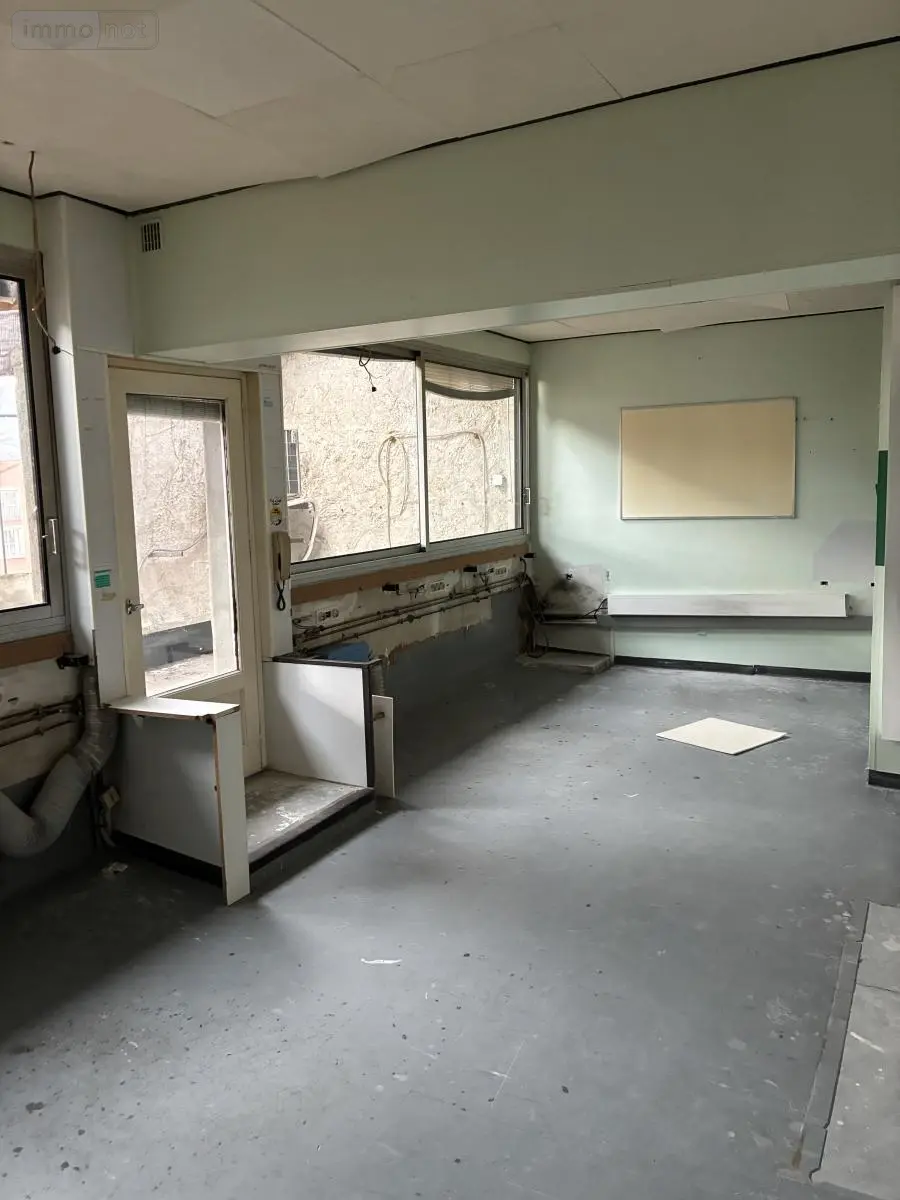 Appartement a vendre Saint-Affrique 12400 Aveyron 12 67 m2 2 pièces 58000 euros 12051-22 008