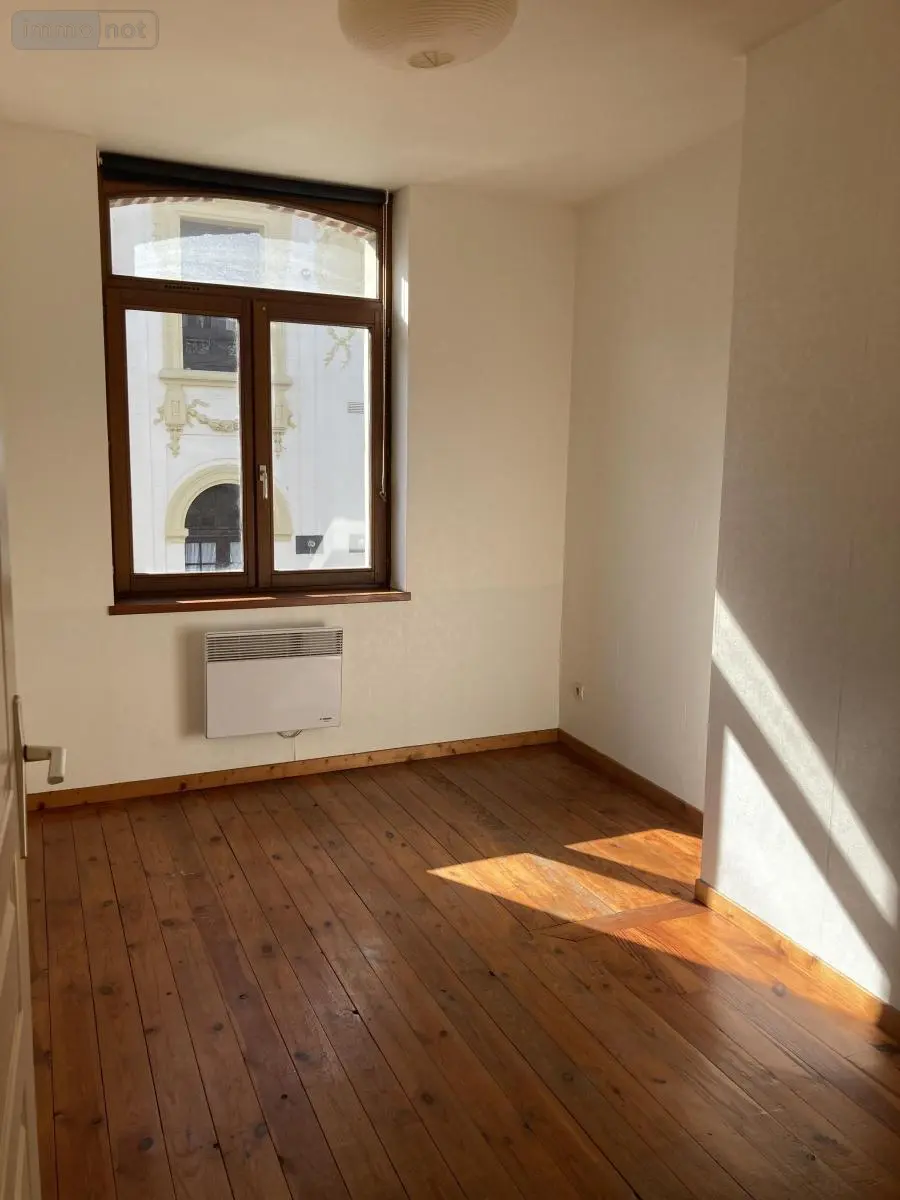 Location appartement Arras 62000 Pas-de-Calais 62 70 m2 727 euros D038-L34 005