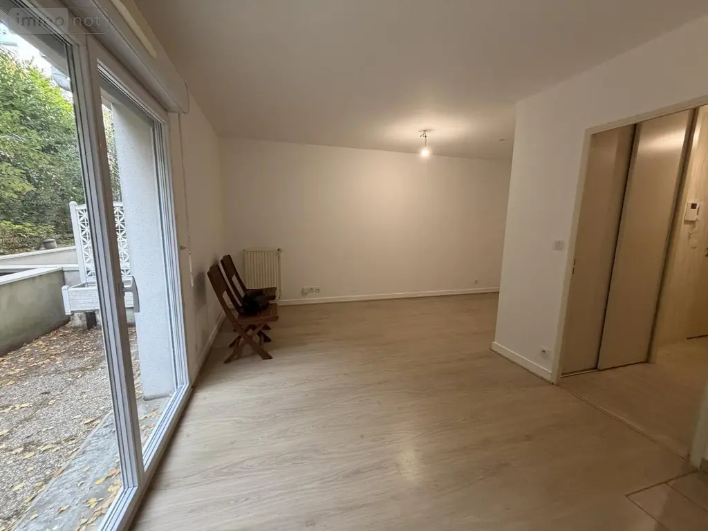 Appartement a vendre Tours 37000 Indre-et-Loire 37 30 m2 1 pièce 121900 euros 37007-2861 003
