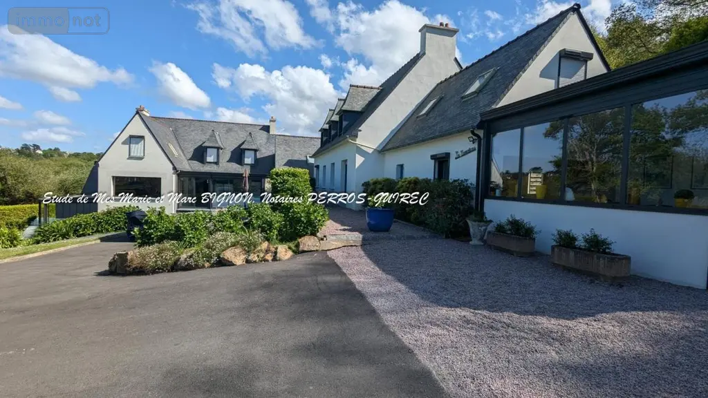 Maison a vendre Trévou-Tréguignec 22660 Côtes-d'Armor 22 500 m2 20 pièces 2170560 euros 22093-50 002