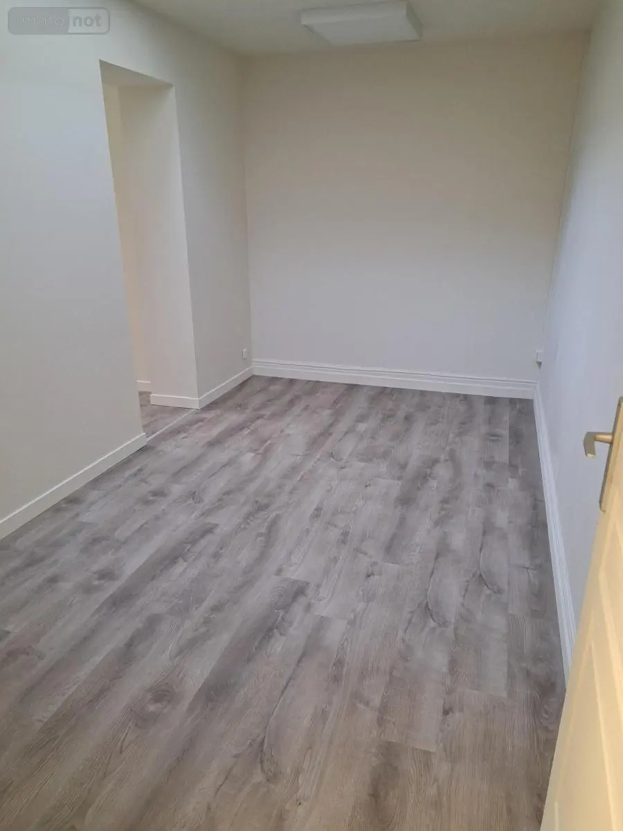 Location fonds et murs commerciaux Béthune 62400 Pas-de-Calais 62 28 m2 2 pièces 525 euros 62023-L1390 003