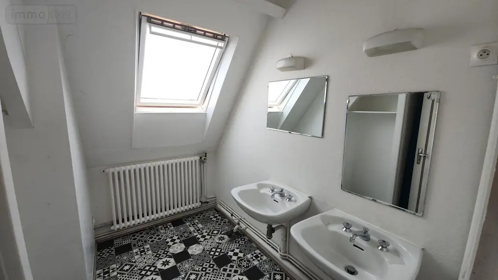 Maison a vendre Laval 53000 Mayenne 53 147 m2 8 pièces 335360 euros 53005-2205 009