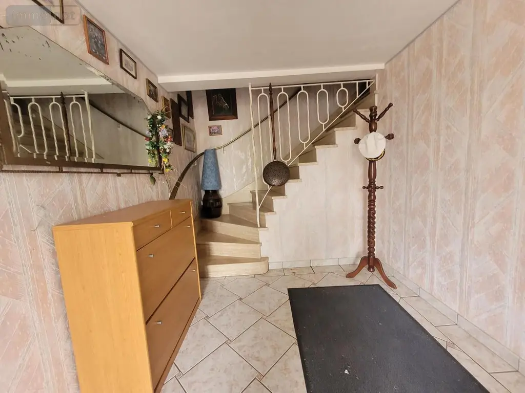 Maison a vendre Solesmes 72300 Sarthe 72 161 m2 4 pièces 176800 euros 72068-2159 003