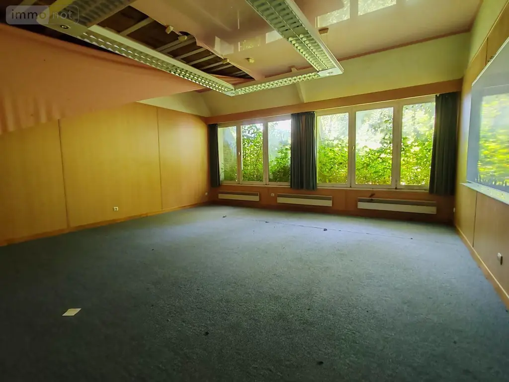 Immeuble de rapport a vendre Plounéour-Ménez 29410 Finistère 29 637 m2 255000 euros 29107-2754 006