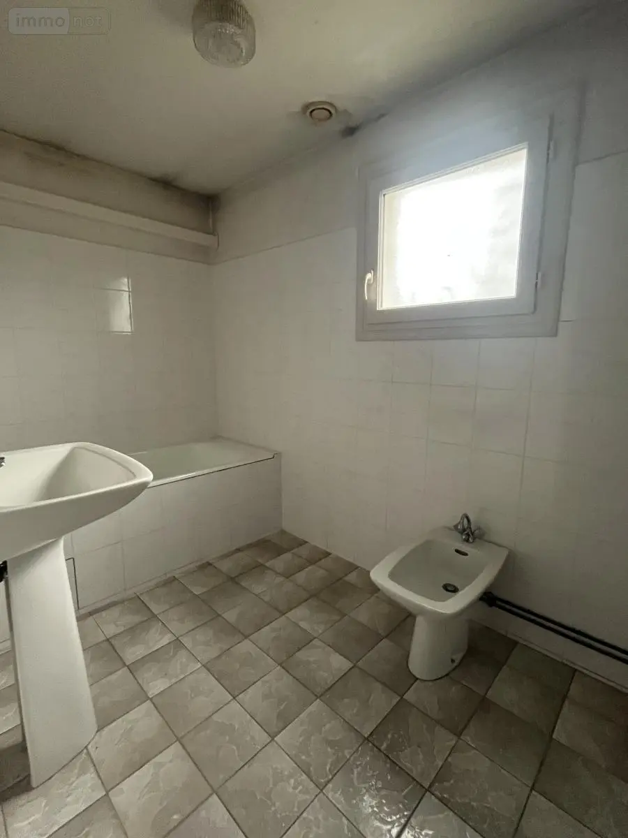 Maison a vendre L'Île-Bouchard 37220 Indre-et-Loire 37 130 m2 8 pièces 169600 euros 37060-2310 016