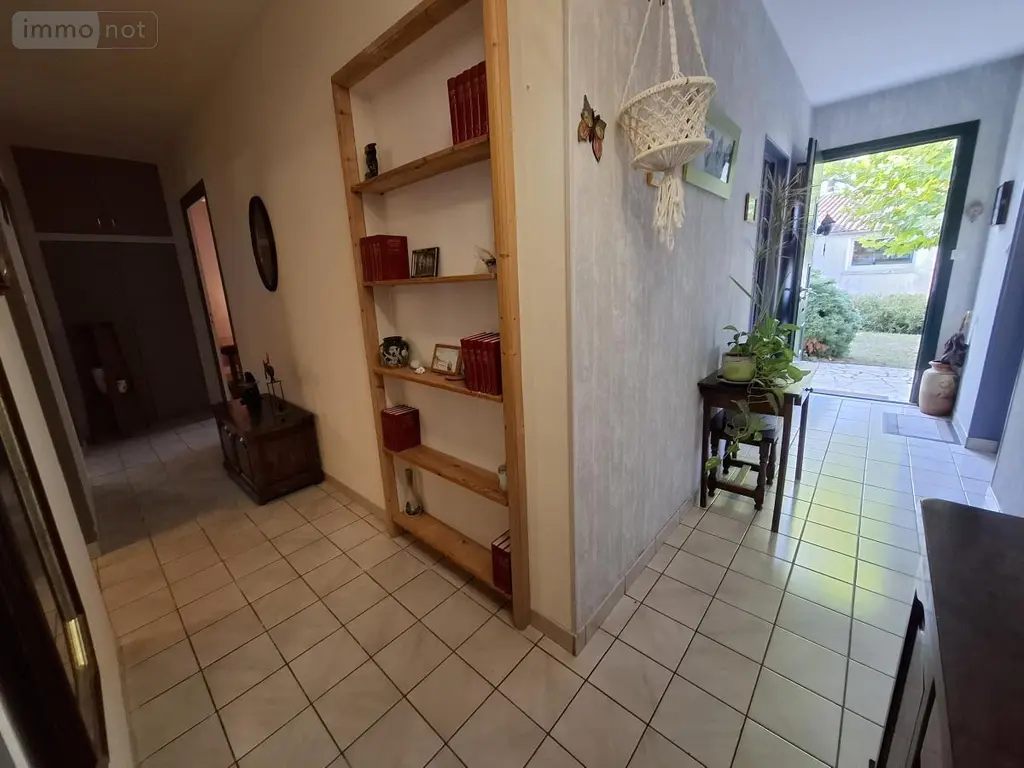 Maison a vendre Saint-Georges-des-Coteaux 17810 Charente-Maritime 17 105 m2 4 pièces 236070 euros 17111-765 008