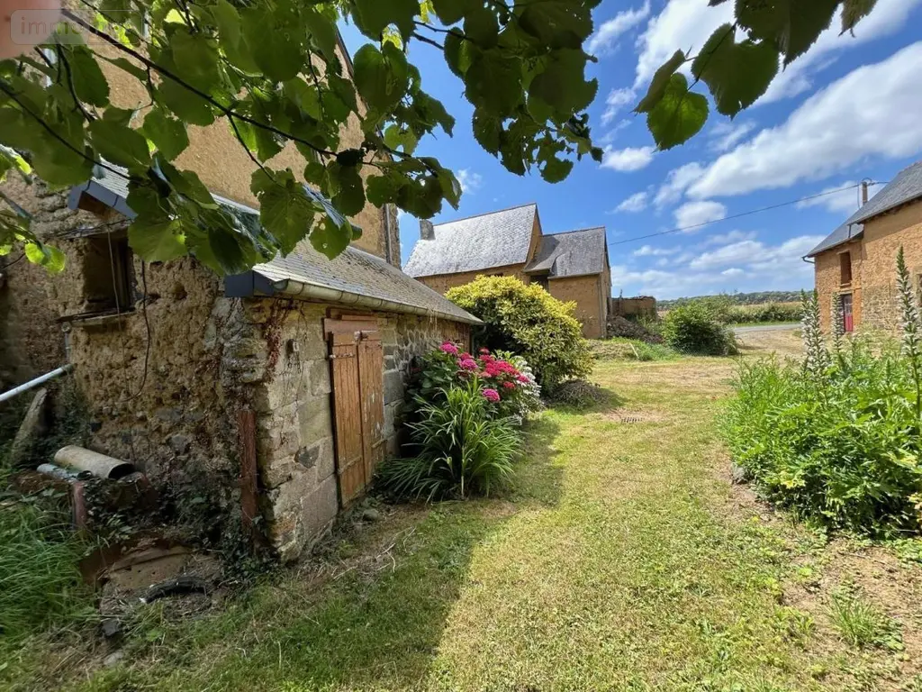 Maison a vendre Saint-Thual 35190 Ille-et-Vilaine 35 250 m2 8 pièces 254450 euros 35021-2050 008