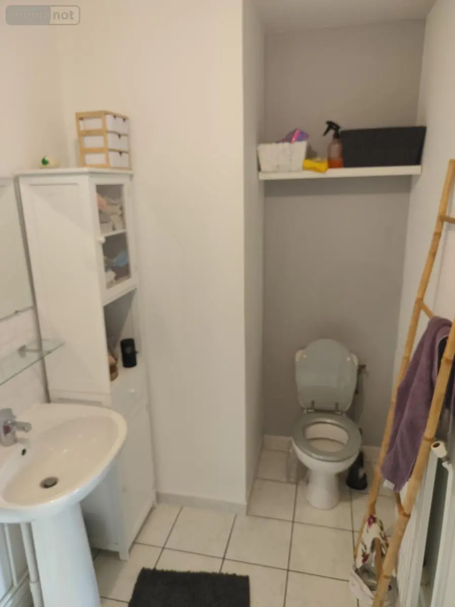 Location appartement Bourg-en-Bresse 01000 Ain 01 83 m2 886 euros 01083-L172 006