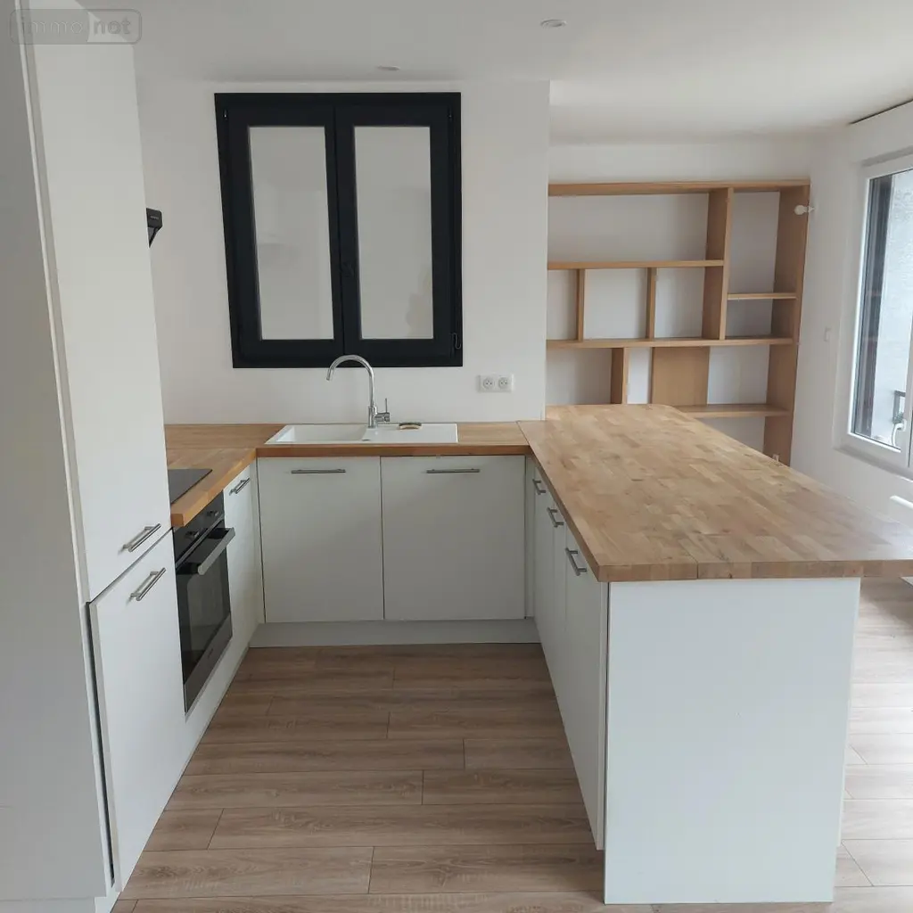 Location appartement Reims 51100 Marne 51 120 m2 990 euros 51046-L600 004