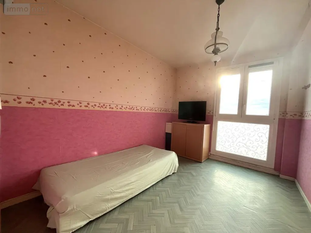 Appartement a vendre Tinqueux 51430 Marne 51 69 m2 4 pièces 121250 euros 51067-248 005