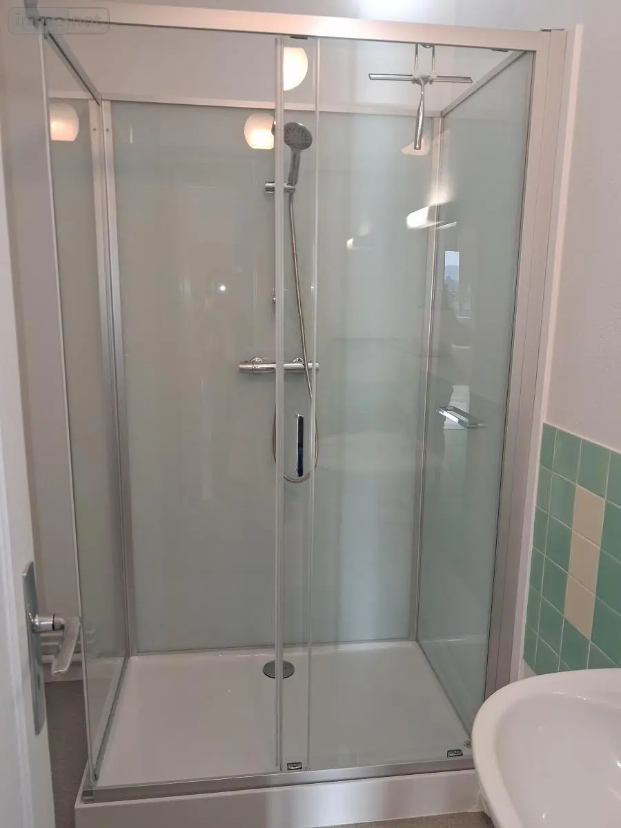 Location appartement Bourg-en-Bresse 01000 Ain 01 62 m2 3 pièces 800 euros 01083-L140 010