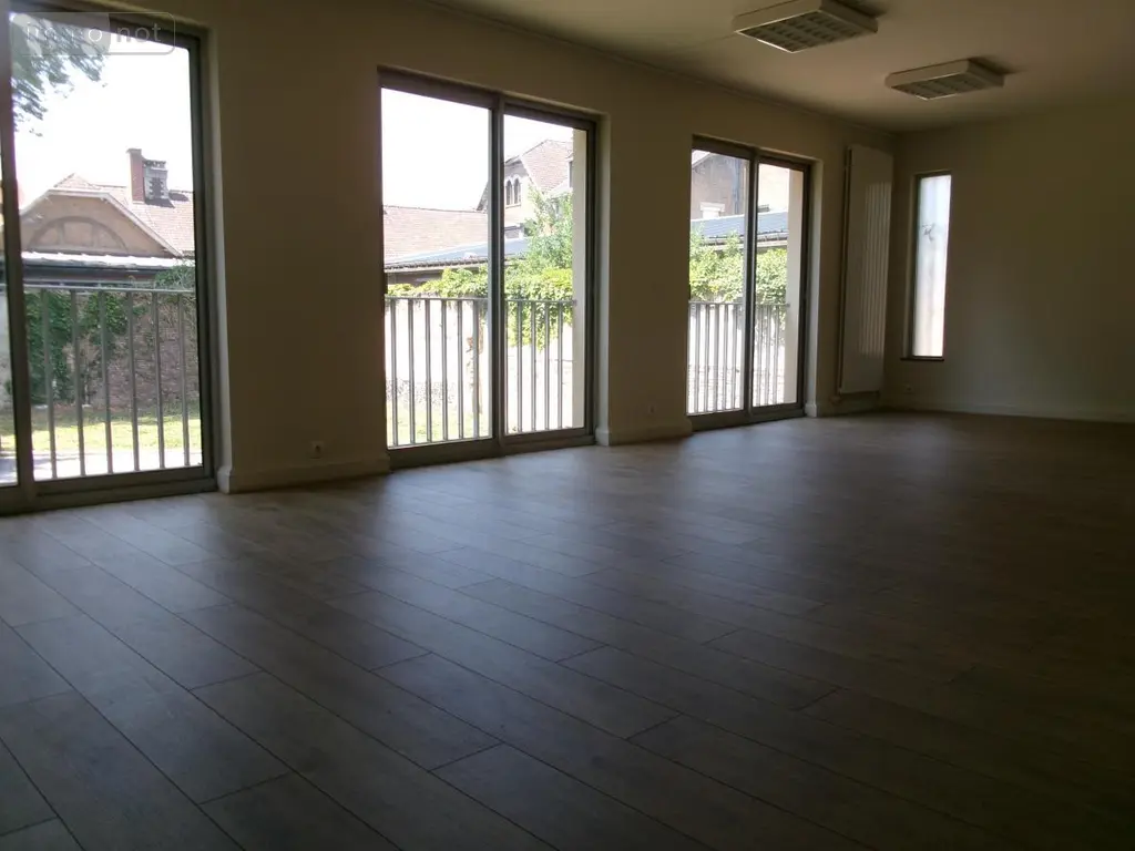 Location fonds et murs commerciaux Bruay-la-Buissière 62700 Pas-de-Calais 62 68 m2 750 euros 62023-L1435 009
