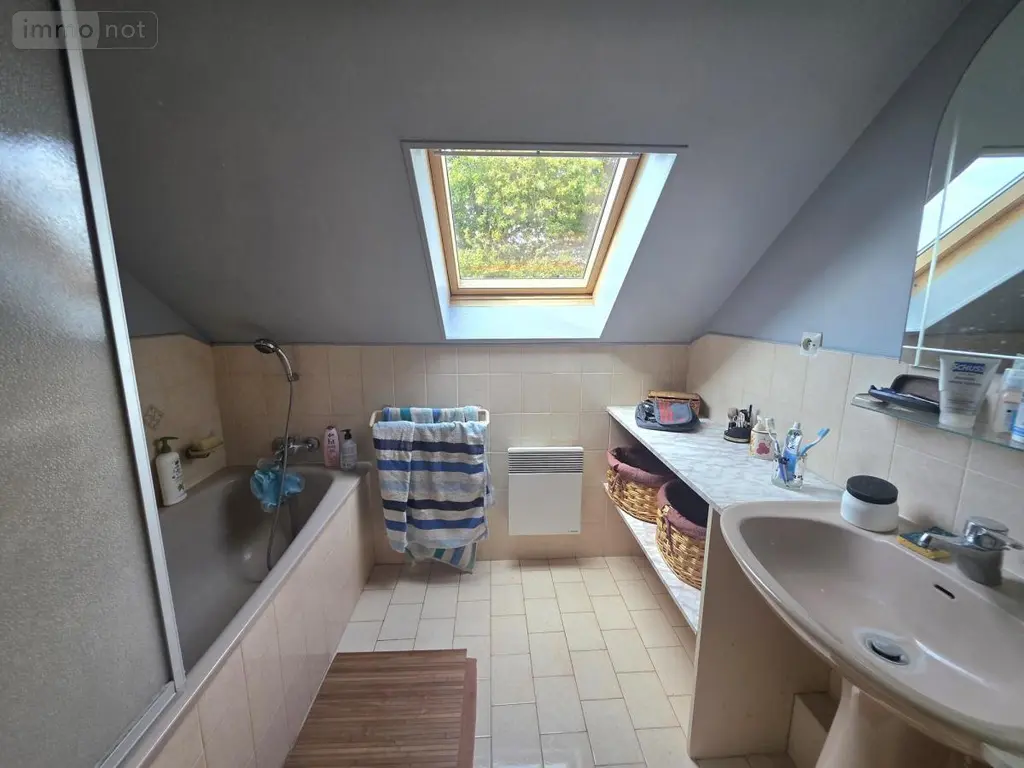 Maison a vendre Vierzon 18100 Cher 18 165 m2 6 pièces 192960 euros 18058-101 010