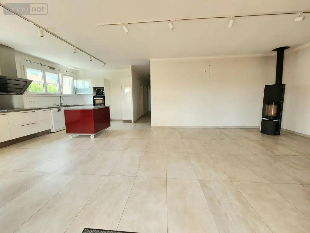 Maison a vendre Montélimar 26200 Drôme 26 242 m2 10 pièces 395000 euros 26060-858 003