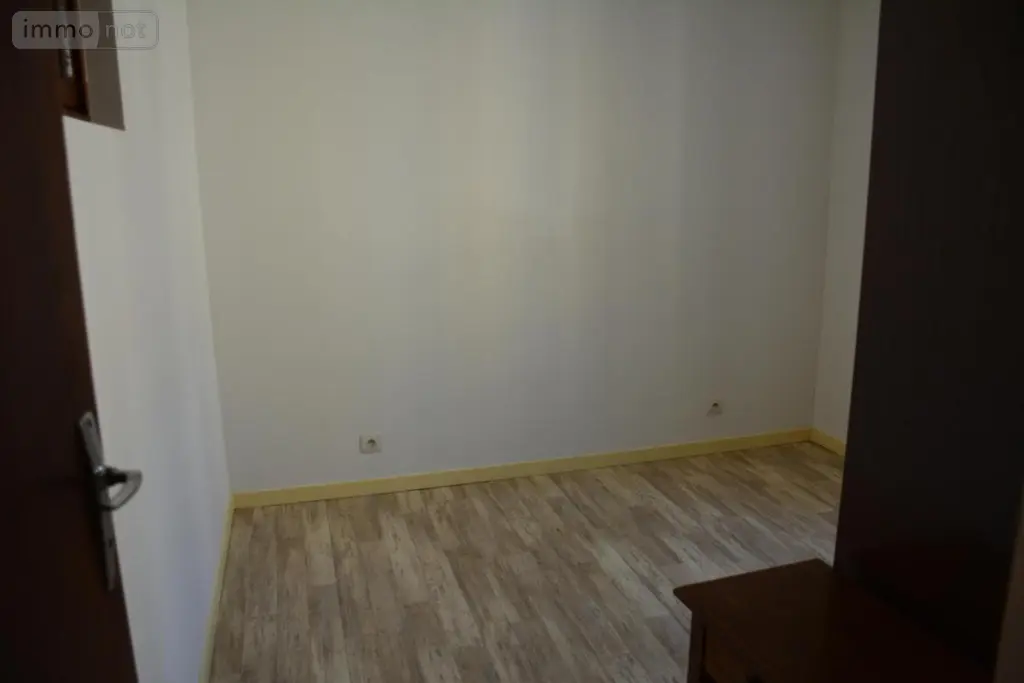 Maison a vendre Viré-en-Champagne 72350 Sarthe 72 77 m2 6 pièces 85600 euros 53039-357 004
