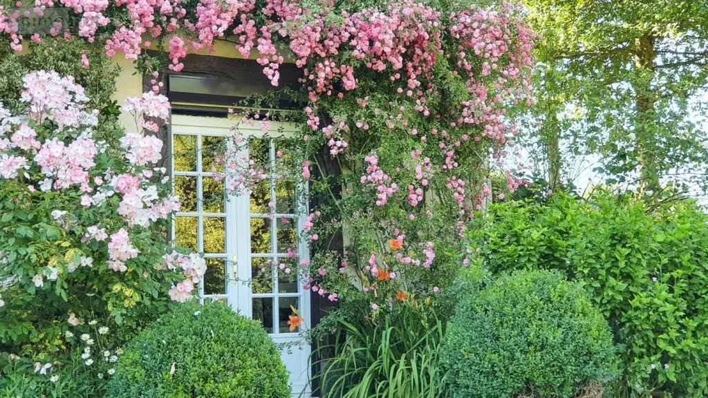 Maison a vendre Pacé 35740 Ille-et-Vilaine 35 256 m2 8 pièces 759150 euros 35021-2072 012