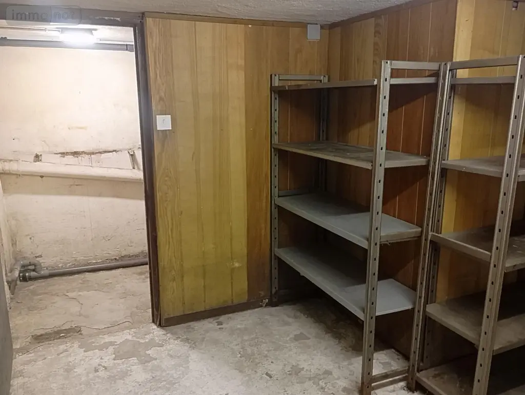 Location fonds et murs commerciaux Bourg-en-Bresse 01000 Ain 01 58 m2 741 euros 01083-L154 012
