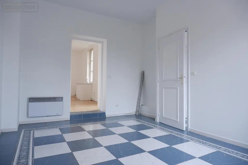 Location fonds et murs commerciaux Abbeville 80100 Somme 80 50 m2 3 pièces 715 euros 80050-L330 005
