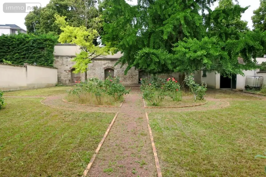 Maison a vendre Bourges 18000 Cher 18 326 m2 11 pièces 780000 euros 18005-1694 003