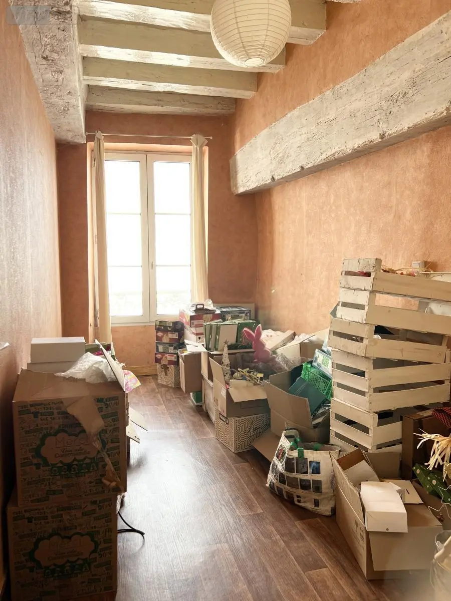 Fonds et murs commerciaux a vendre Oucques La Nouvelle 41290 Loir-et-Cher 41 205 m2 69960 euros 41029-60 006