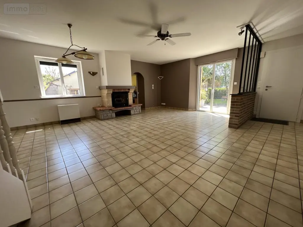 Maison a vendre Châteaugiron 35410 Ille-et-Vilaine 35 160 m2 8 pièces 405240 euros 35018-738 008