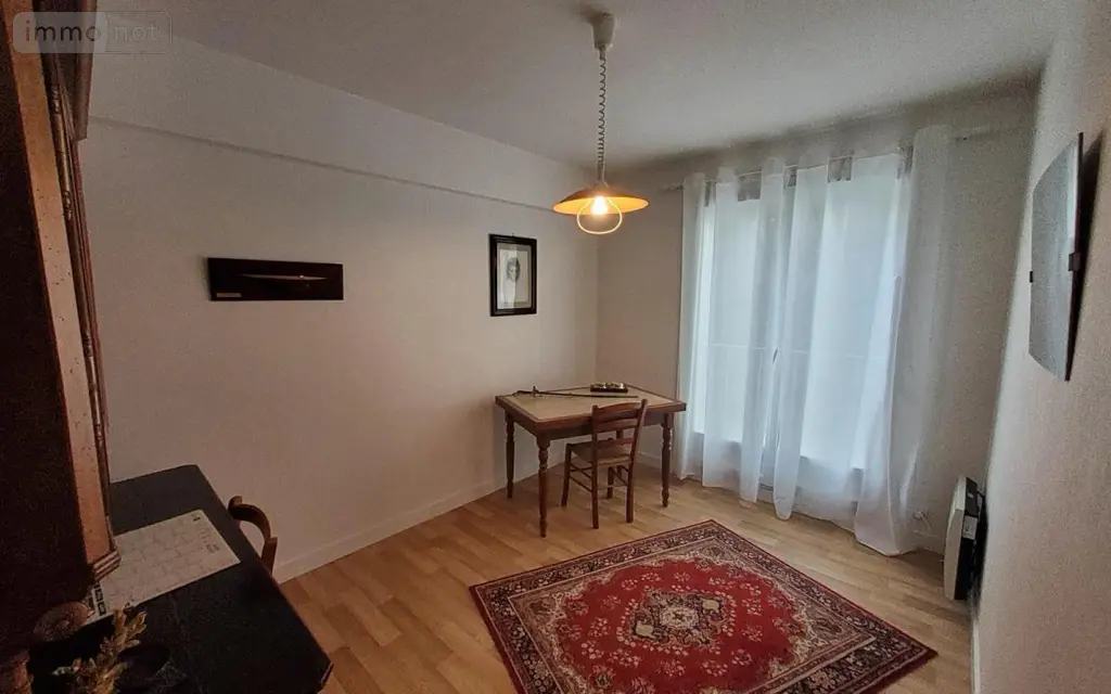 Appartement a vendre Carhaix-Plouguer 29270 Finistère 29 106 m2 5 pièces 141750 euros 29066-3732 010