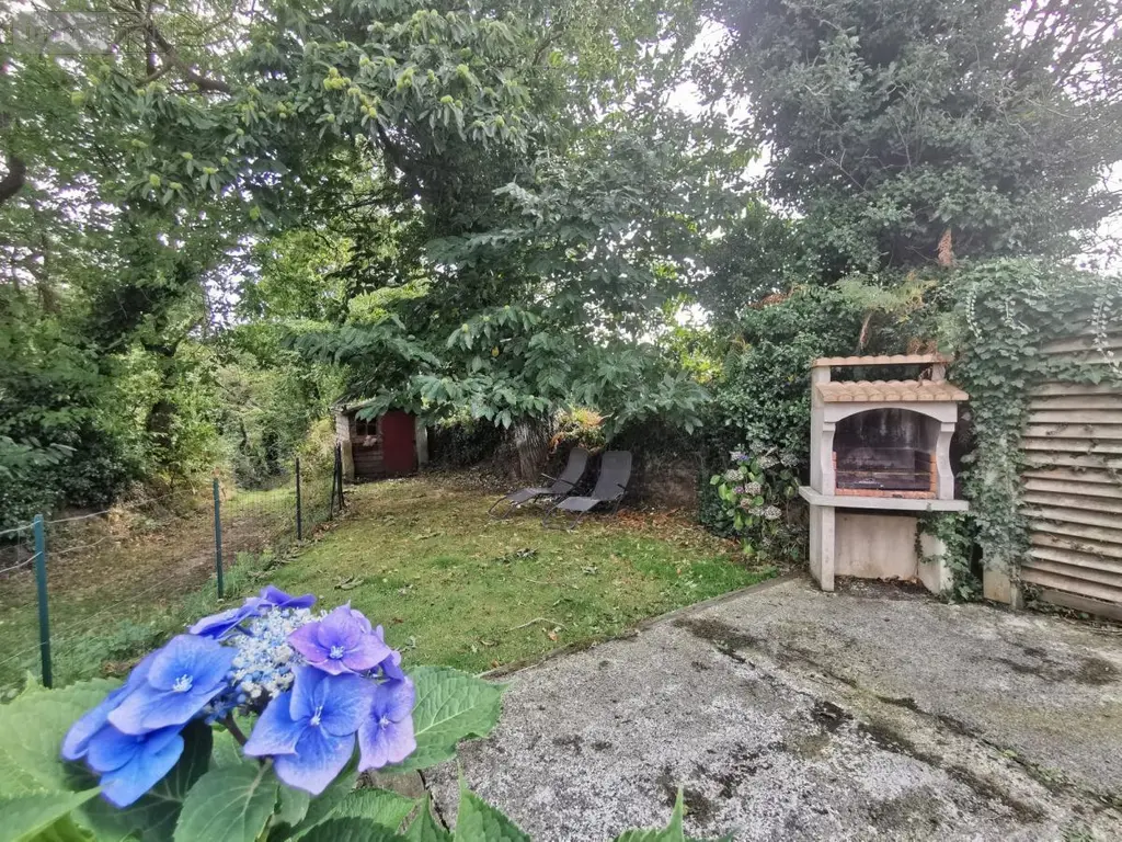 Maison a vendre Bégard 22140 Côtes-d'Armor 22 113 m2 5 pièces 342500 euros 22102-2436 032