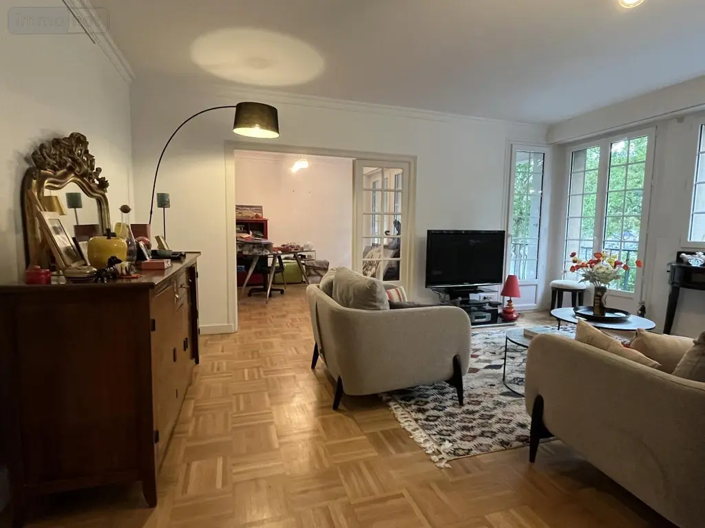Location appartement Laval 53000 Mayenne 53 105 m2 1072 euros 53003-L12 017