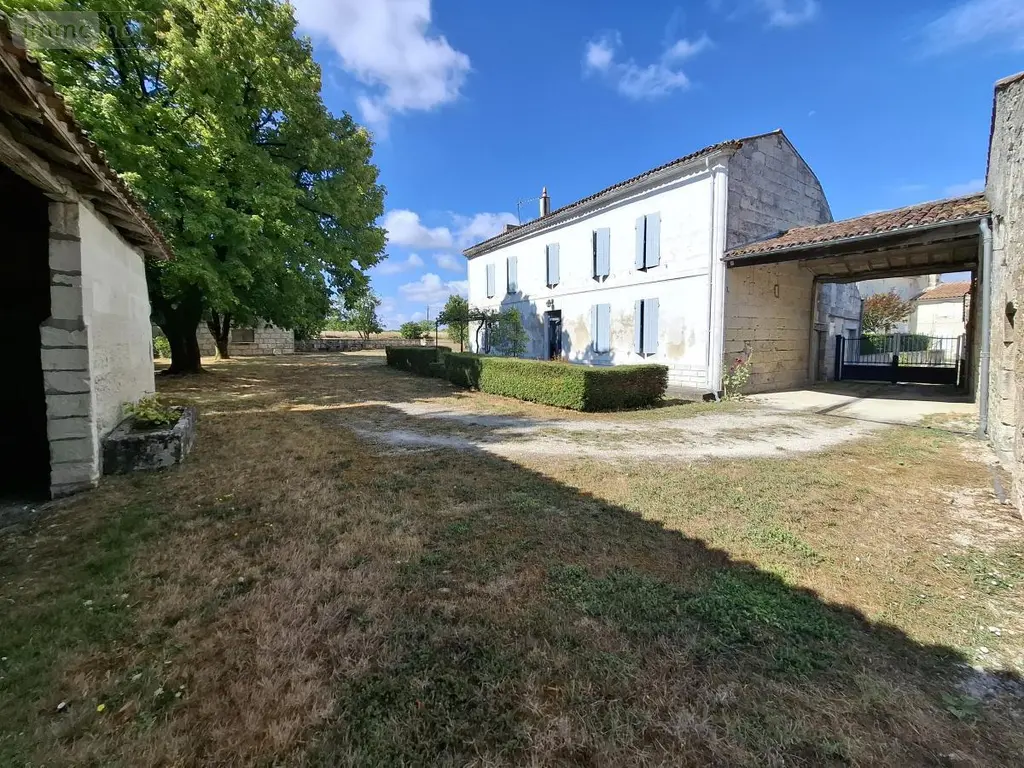 Maison a vendre Les Gonds 17100 Charente-Maritime 17 158 m2 5 pièces 395000 euros 17111-755 035