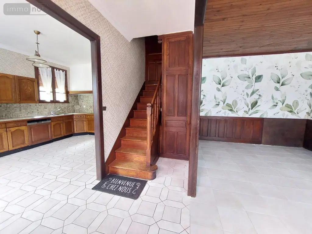 Maison a vendre Montjean 53320 Mayenne 53 112 m2 240000 euros 53032-1060 003