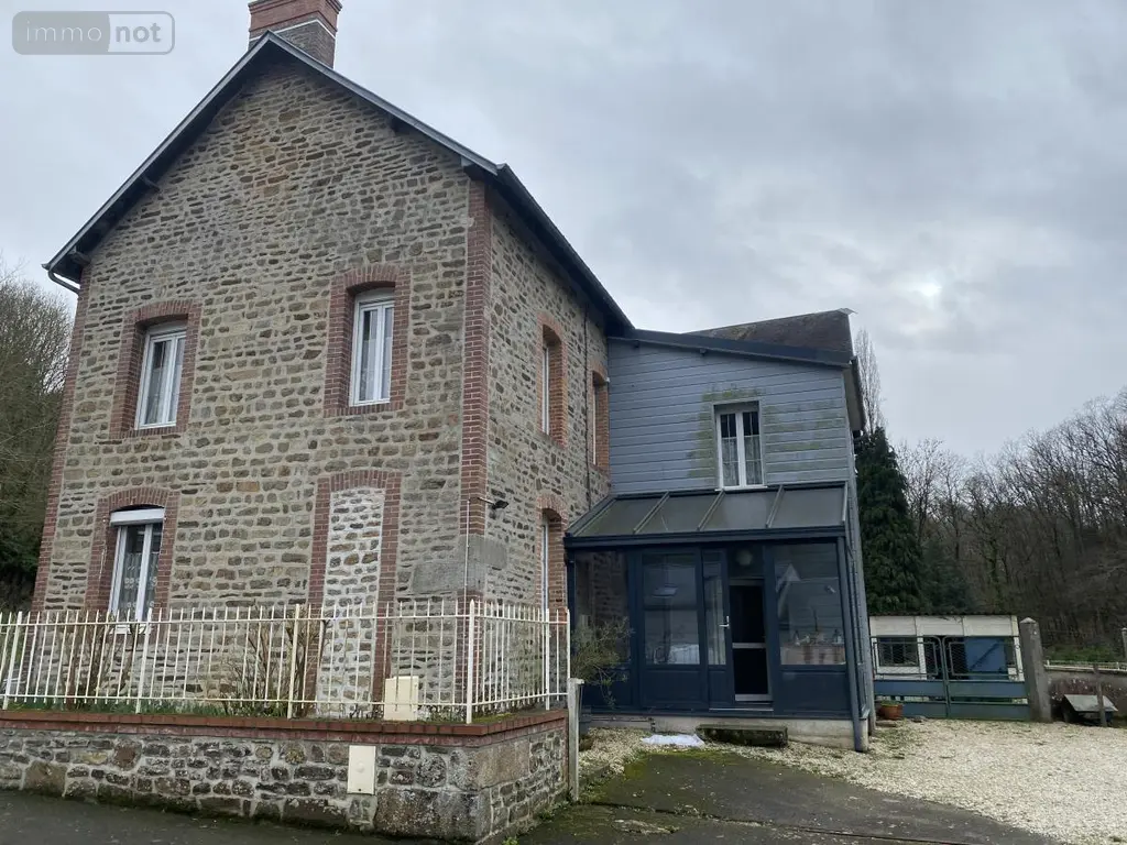 Maison a vendre Vire Normandie 14500 Calvados 14 150 m2 7 pièces 186735 euros 14076-5855 018