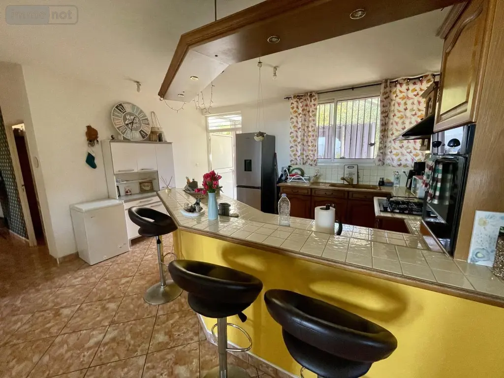 Appartement a vendre Saint-Paul 97460 La Réunion 974 132 m2 4 pièces 335900 euros 97409-272 003