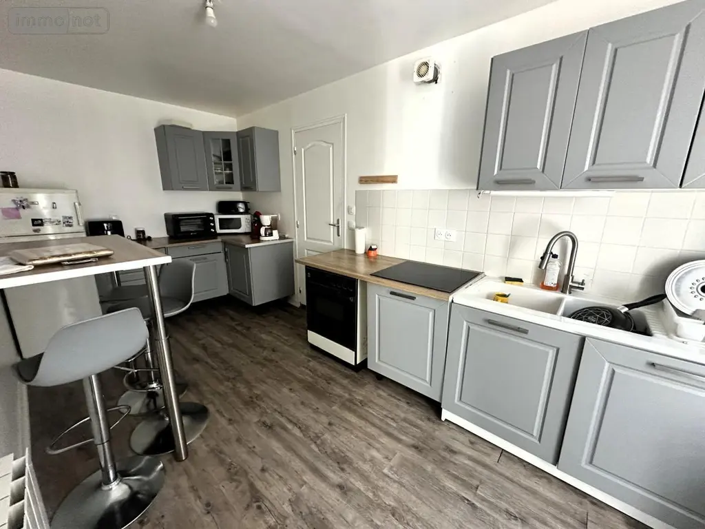 Immeuble de rapport a vendre Saint-Flour 15100 Cantal 15 300 m2 189700 euros 15046-52 002