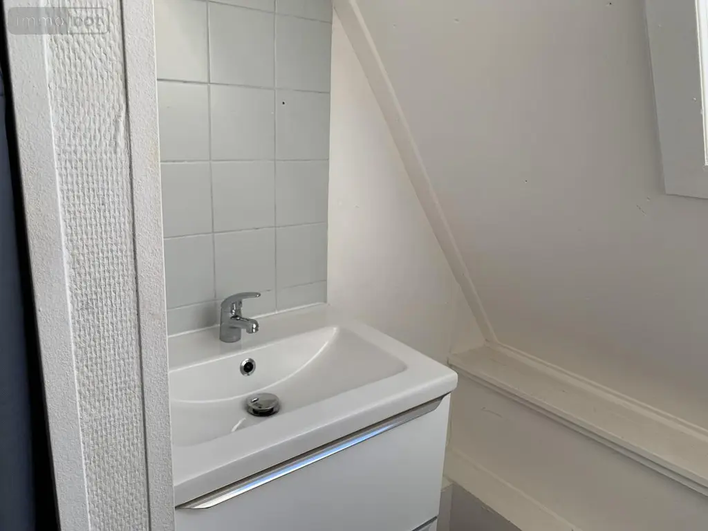 Location appartement Arras 62000 Pas-de-Calais 62 33 m2 450 euros 62135-L1204 005