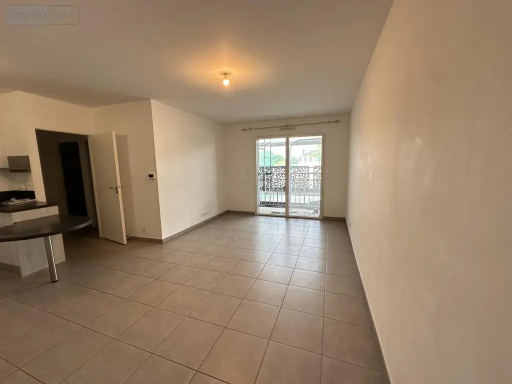 Appartement a vendre Montaigu-Vendée 85600 Vendée 85 57 m2 3 pièces 207500 euros 85020-1544 003