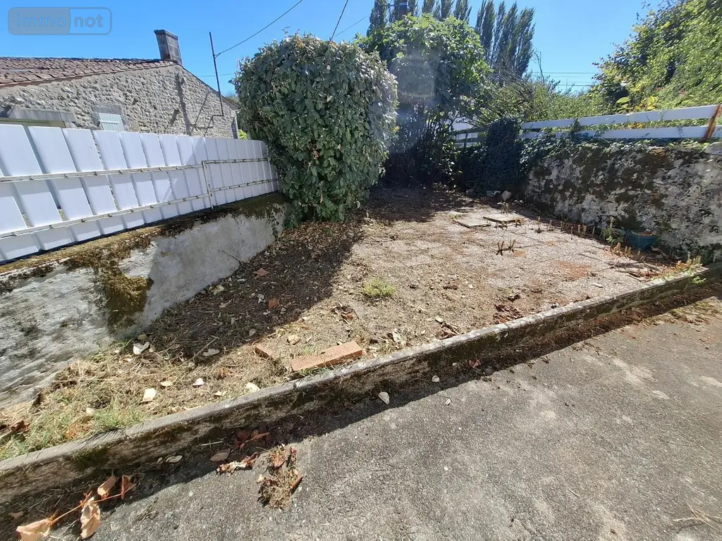 Maison a vendre Montpellier-de-Médillan 17260 Charente-Maritime 17 89 m2 3 pièces 131150 euros 17111-634 002